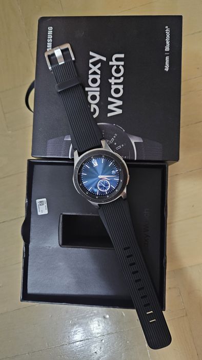 Vand ceas samsung galaxy watch in stare foarte buna!