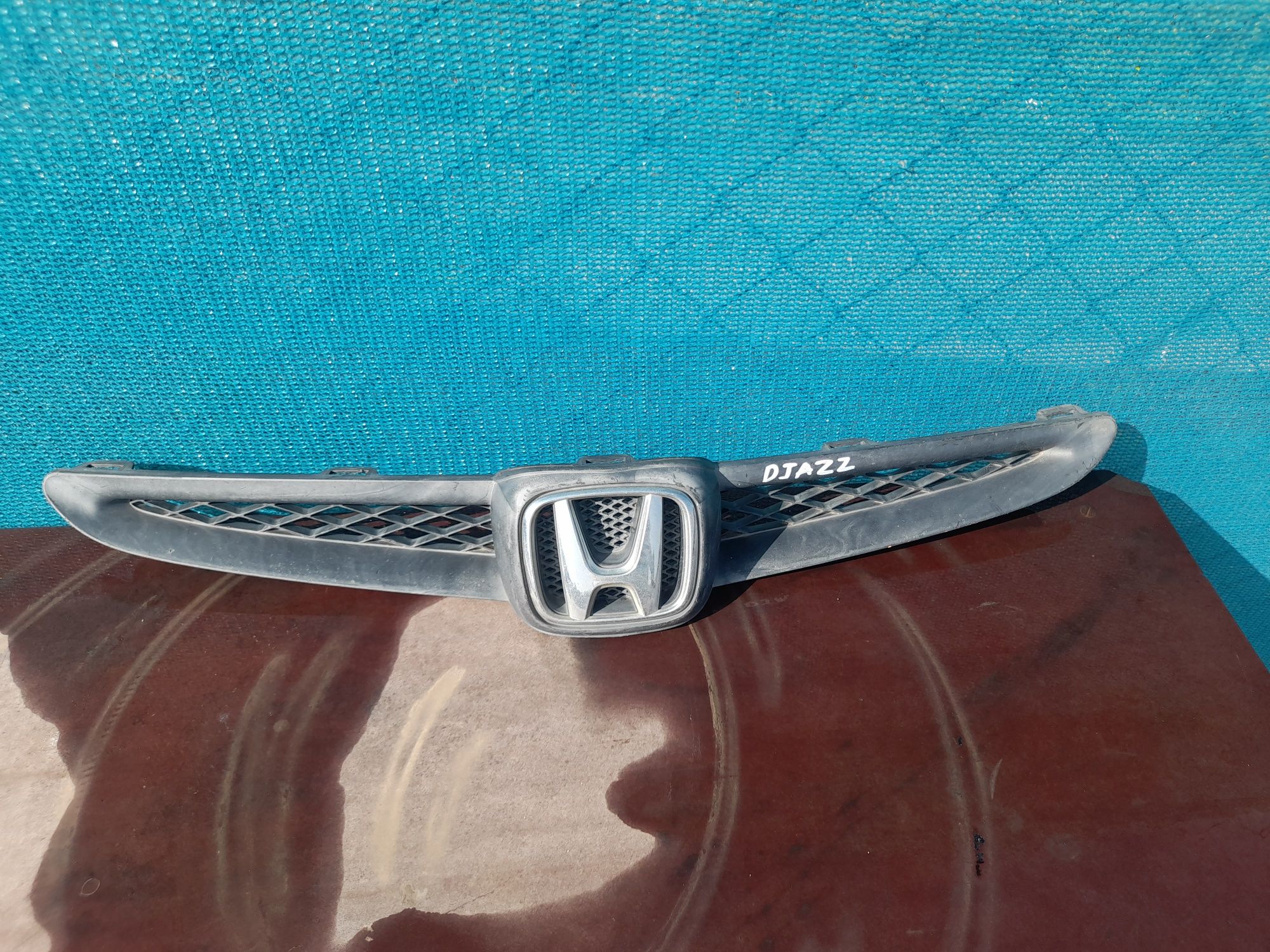 Предна решетка за Honda jazz