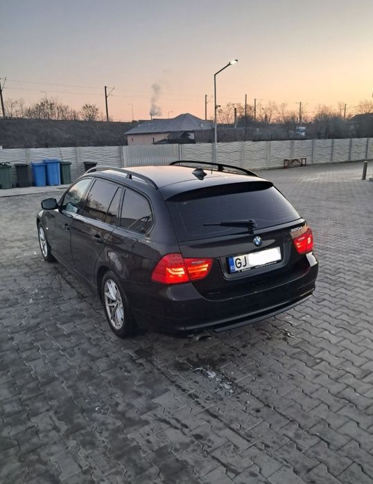 Bmw e91 320 d facelift