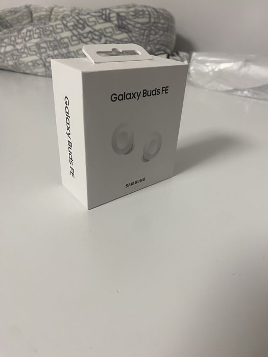 Наушники Galaxy Buds FE