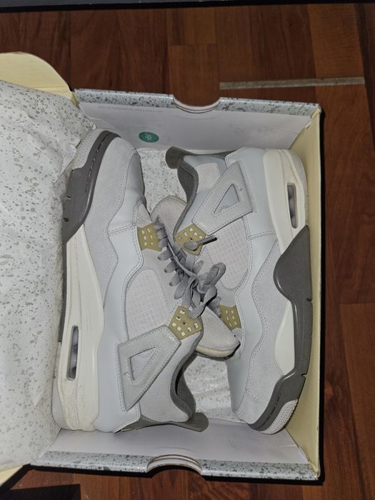 Jordan 4 retro SE Craft