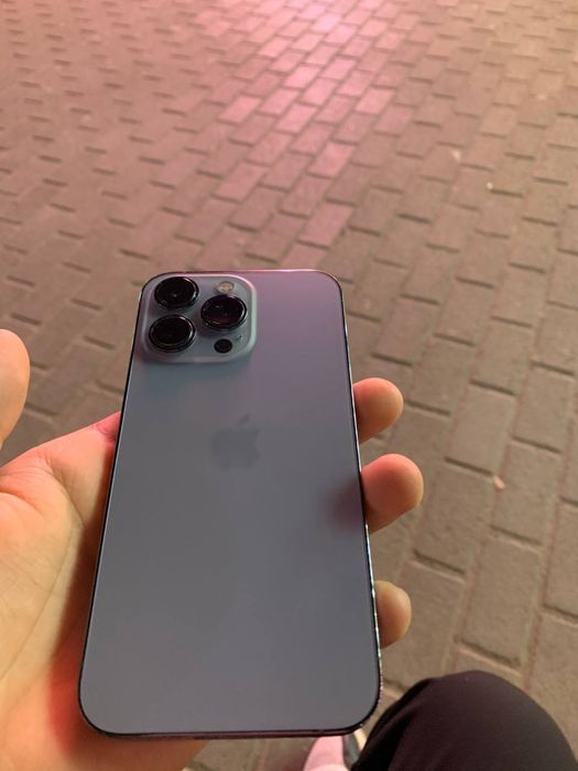 iPhone 13 pro holati ideal 2 ta imei ham ochilgan