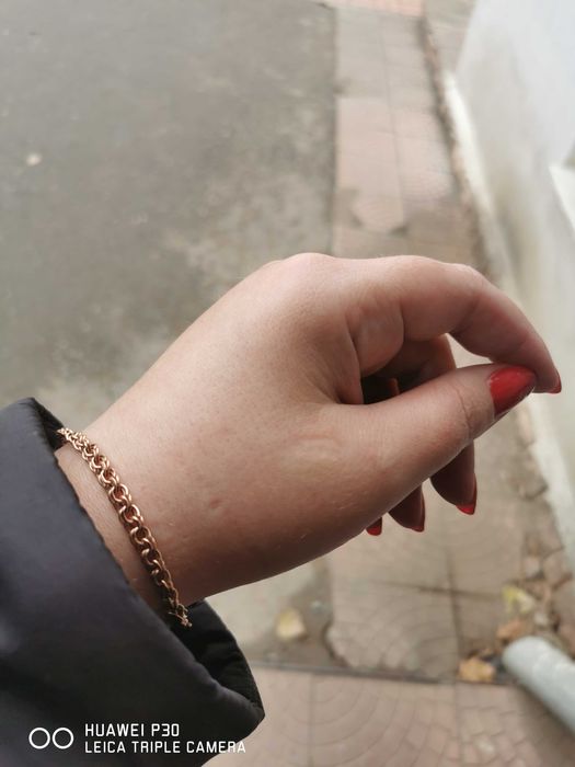 Продам золотые украшения срочно