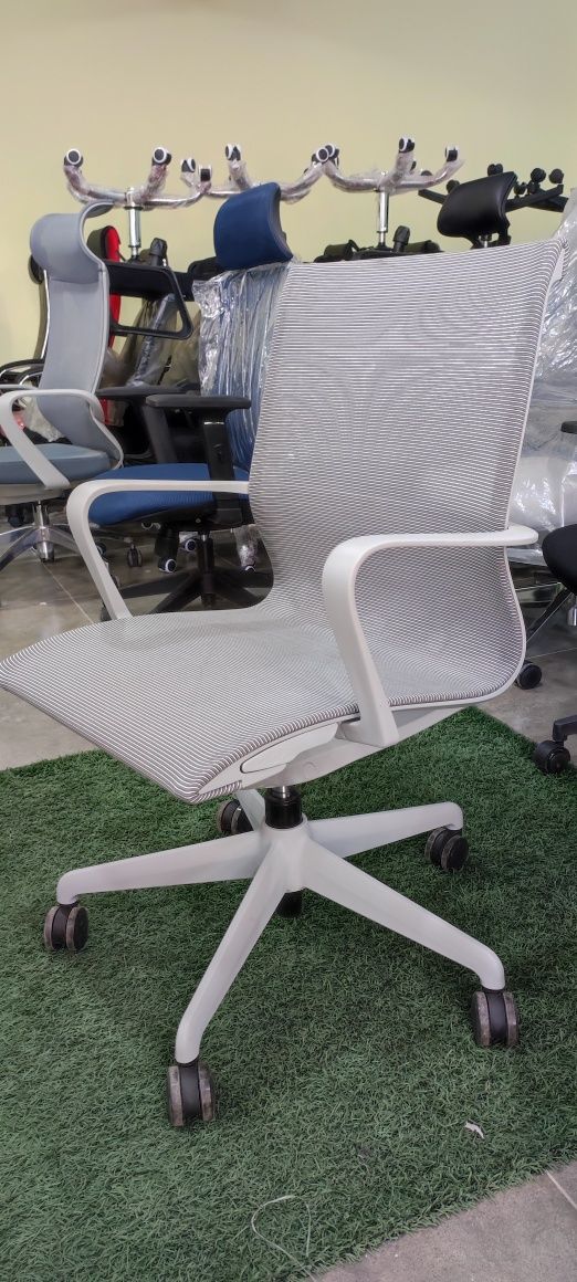 Кресло офисное SETU by Dafna качество гарантировано!