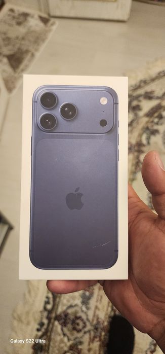 I phone 17 pro max sotiladi pachka 512gb