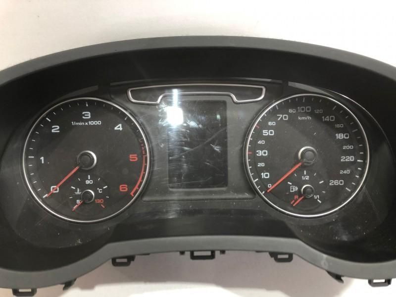 Ceasuri bord europa 8u0920930e Audi Q3 8U  [din 2011 pana  2014]