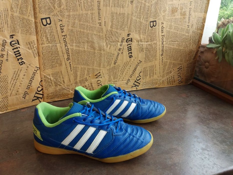 детски маратонкиAdidas кецове,футболни обувки,адидас,номер 38 за момче