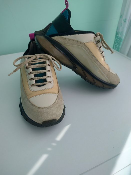 Маратонки естествена кожа 40 номер