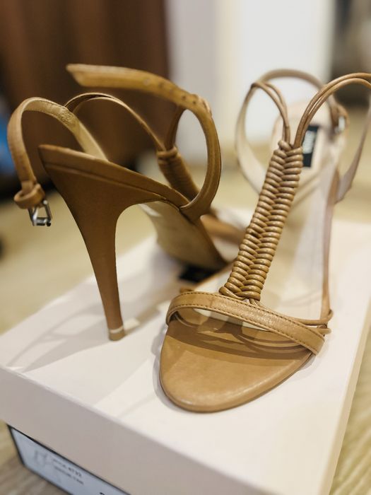Sandale cu toc inalt, culoare camel, marimea 39