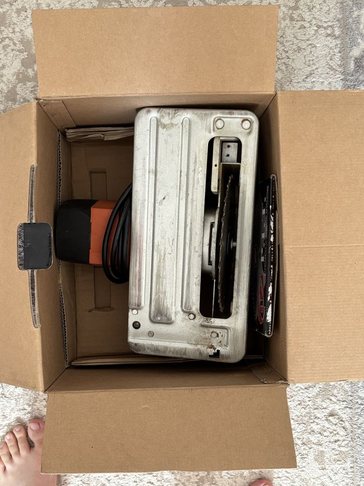 Электропила P.I.T. модели P72001
