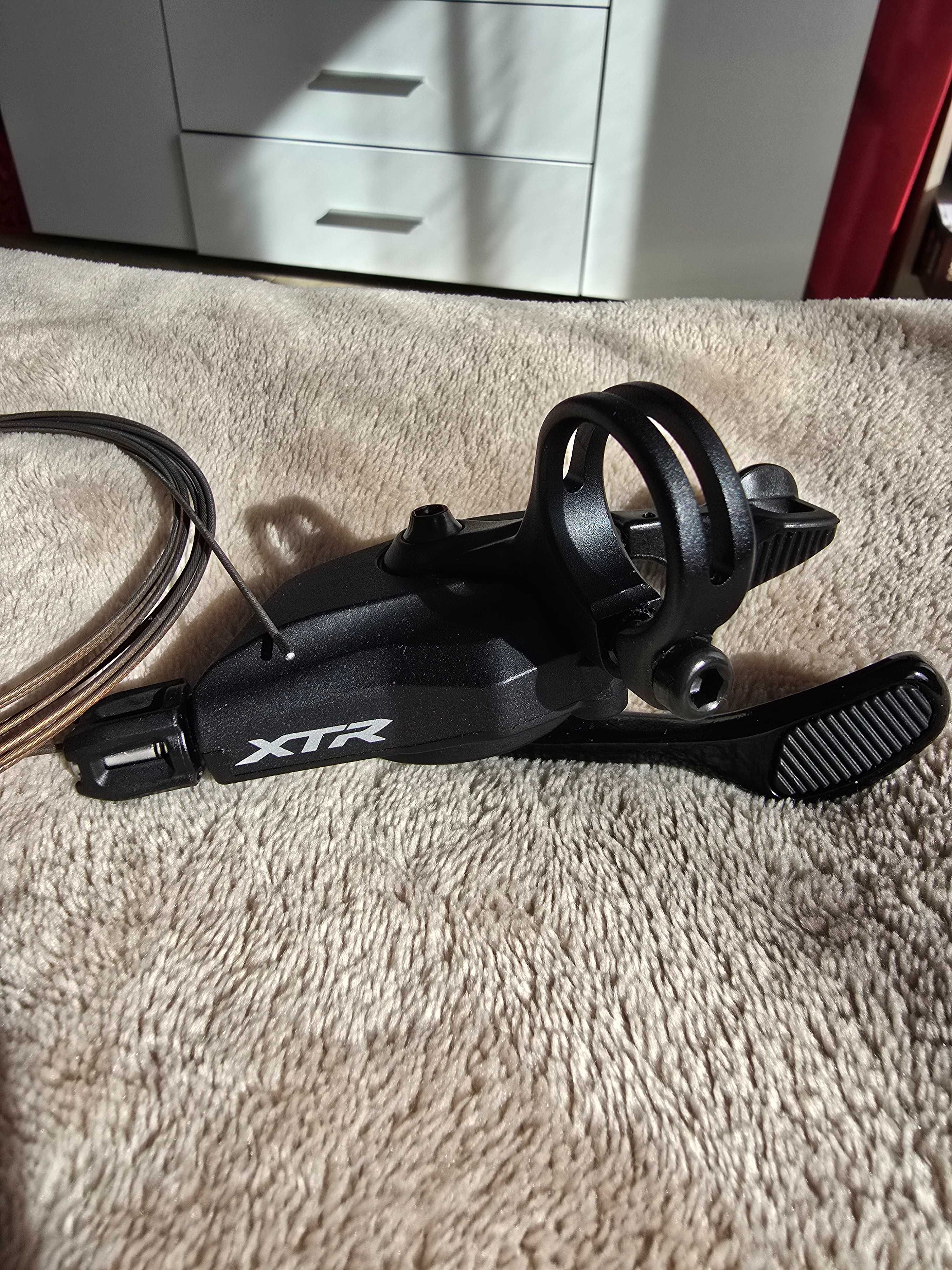 Чисто НОВ XTR шифтър (дясна команда) SHIMANO SL-M9100 XTR 11/12S