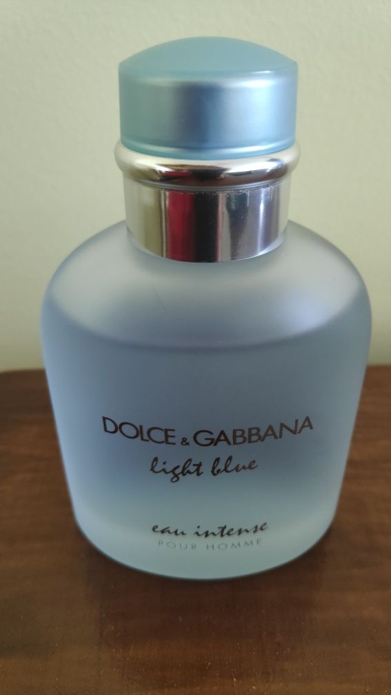 Оригинален мъжки парфюм Dolce&Gabbana Light Blue Eau Intense EDP 100