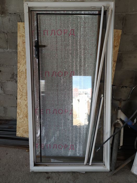 Окно пластиковое б/у