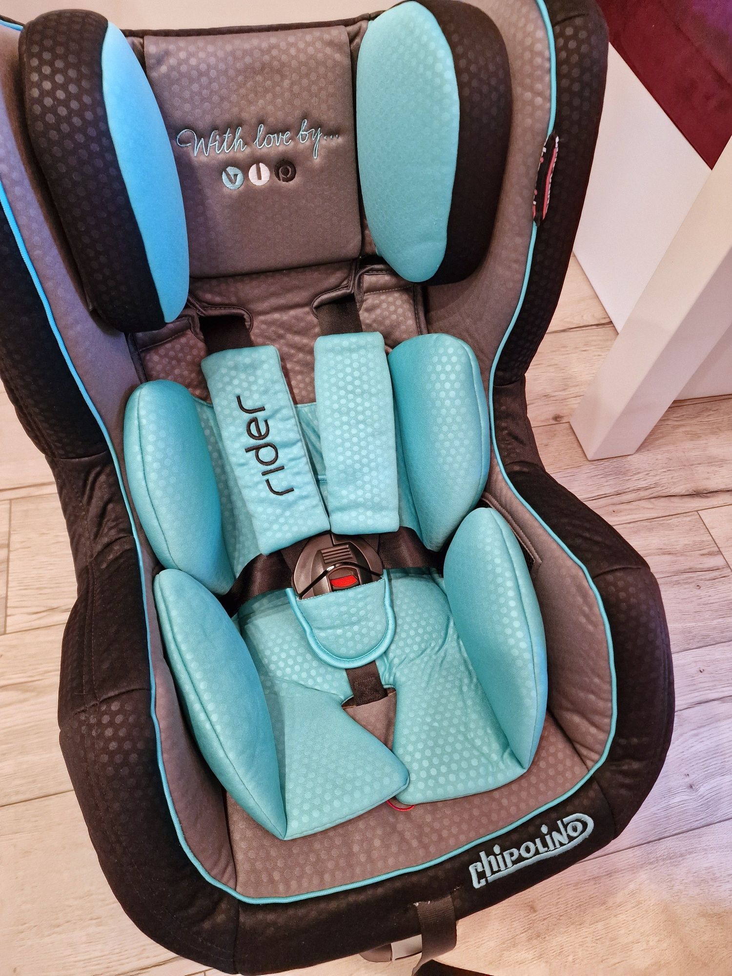Столче за кола с isofix - Chipolino Rider - 0-18кг.