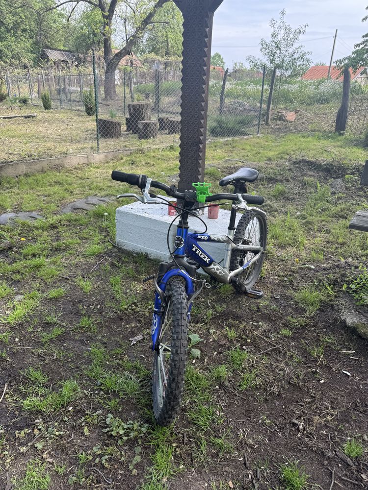 Bicicleta trek de vanzare!