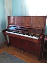 Продаётся пианино
