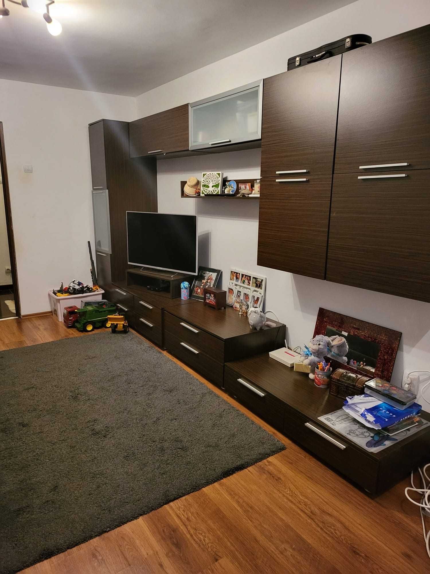 Apartament 2 camere decomandat Lehliu-Gara