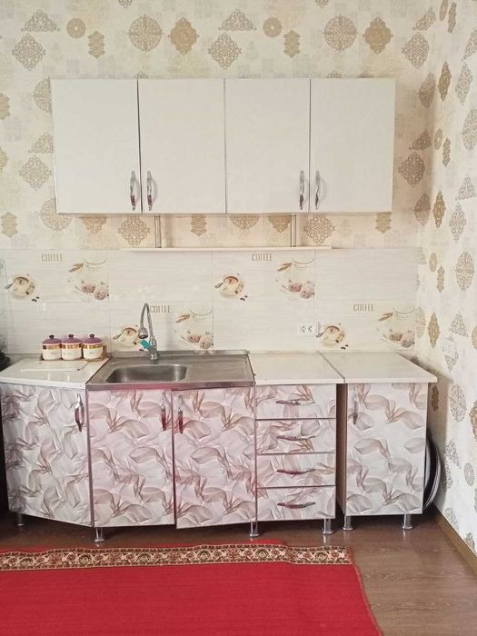 Oshxona mebeli sotiladi