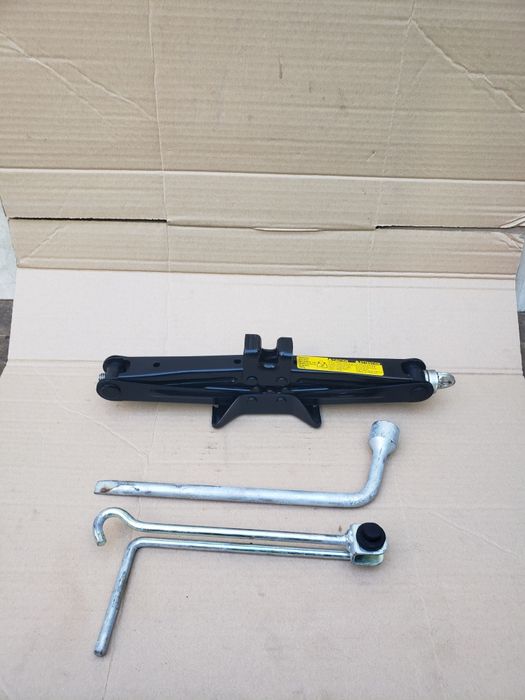 Kit pana cric cheie toyota lexus original