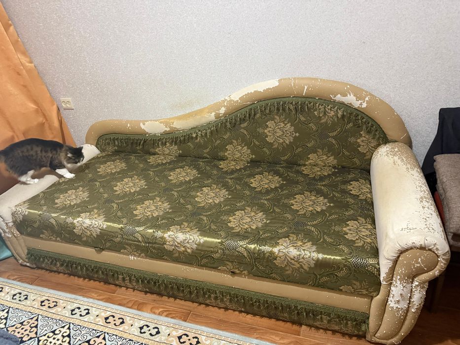 Отдам даром раскладной диван