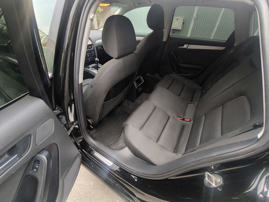 Audi A4 B8 2.0 tdi Sline