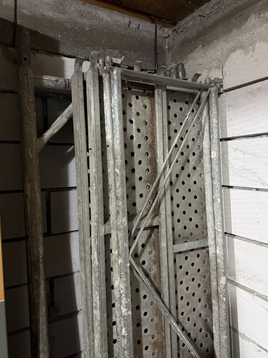 Vand Schelă doua nivele