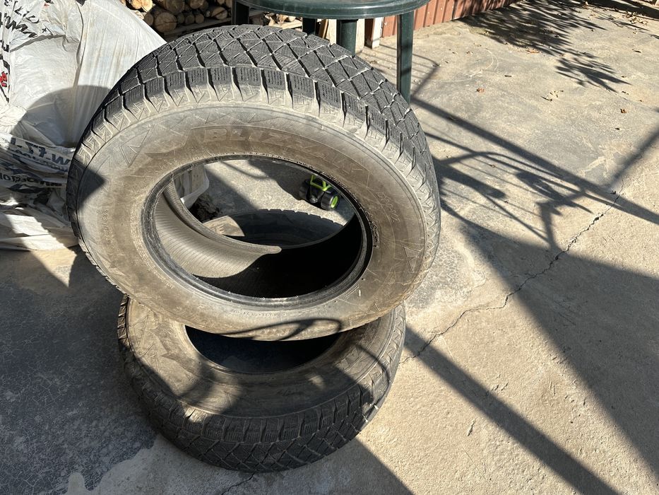 Продам срочно шины r17