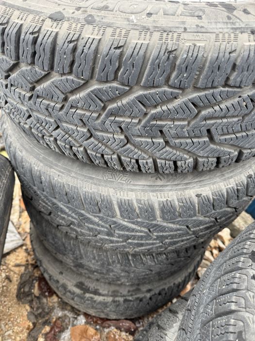 джанти със зимни гуми за BMW 16”