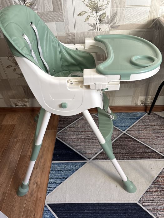 Детский столик для кормления