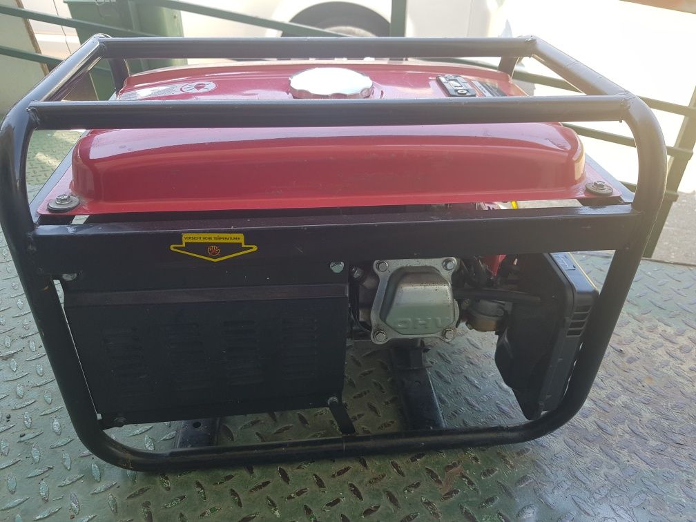 Generator honda gx160 AVR 220v
