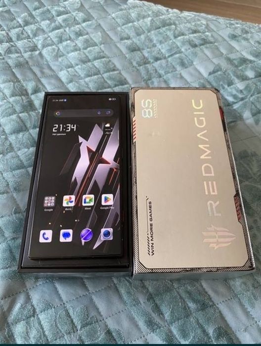 Продам игровой Смартфон Nubia Red Magic 8S Pro 12 ГБ/256 ГБ черный