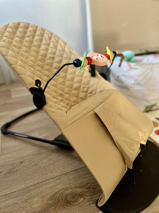 Шезлонг детский