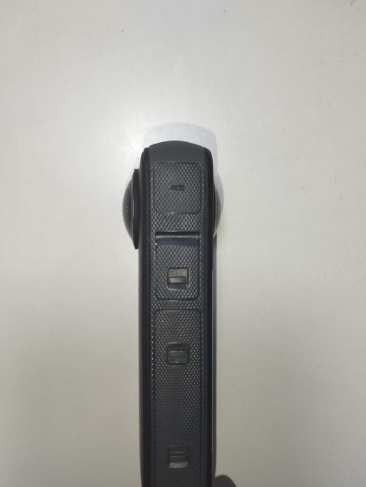 Камера Insta360 X3