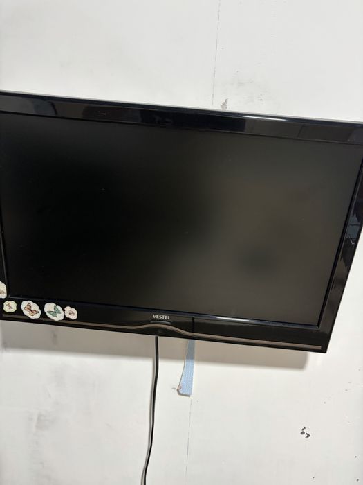 Срочно продам телевизор