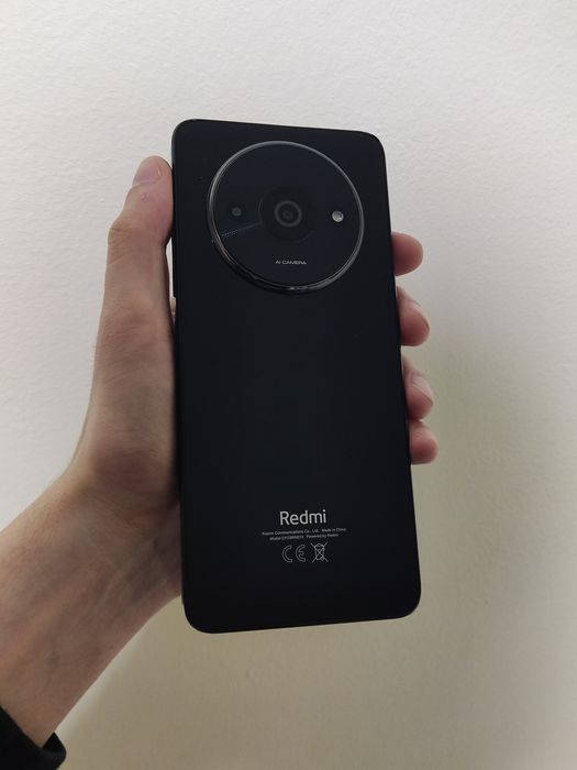 Redmi A3 128GB Оперативка 8