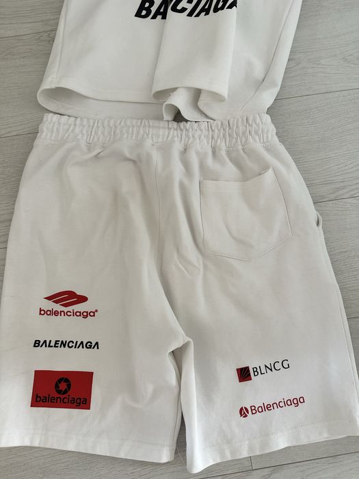 Compleu Balenciaga Marimea L scurt