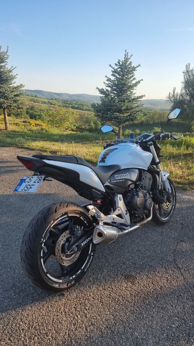 Honda hornet pc41 2011