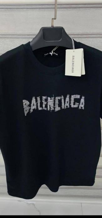 Tricou barbati model deosebit