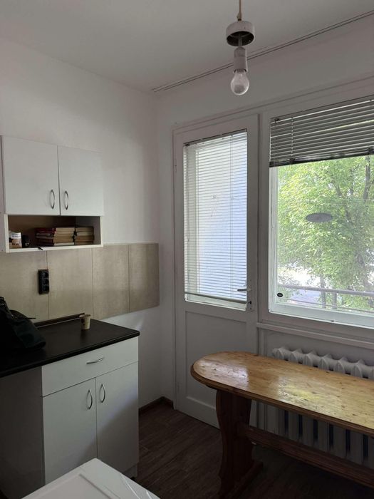 Дава се под наем Двустаен апартамент в София, Гео Милев - 70 кв.м за 650 € - Снимка #2