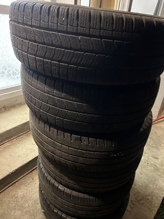 225 70 15 C vara si iarna