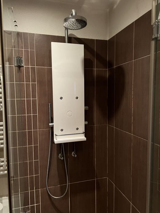 Хидромасажен душ Ideal Standard