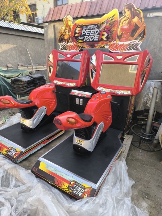 Игровые автоматы..Мото симулятор..