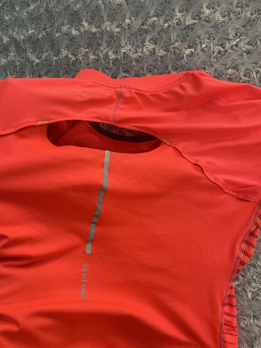 тениска new balance размер S