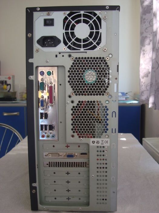 Unitate pc Asus  Windows 10 instalat  pret redus