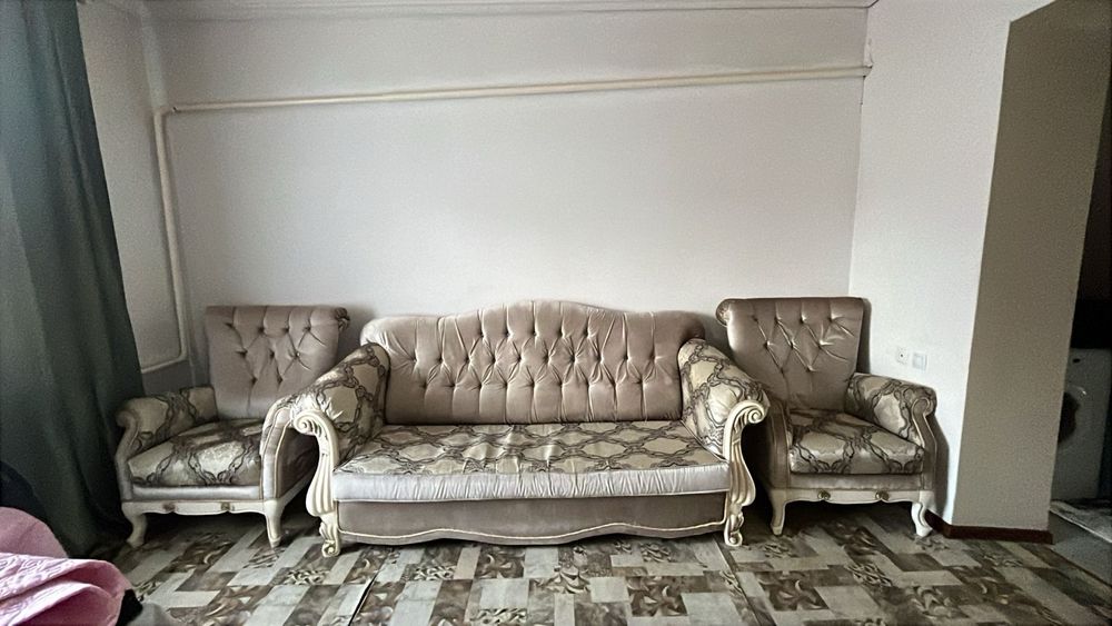 Диван  для  гостиной