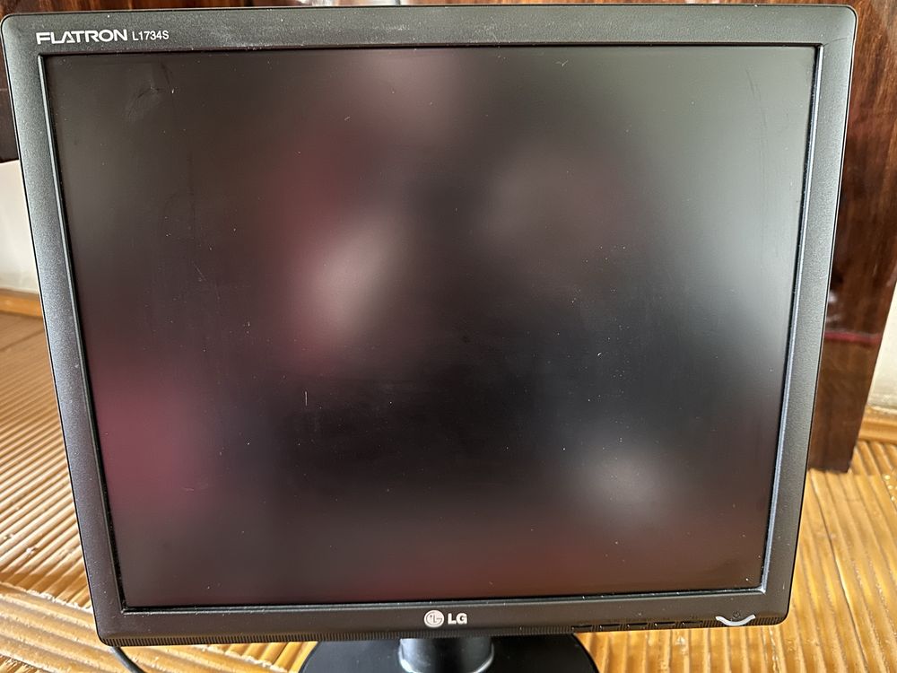 Monitor LG Flatron L1734S