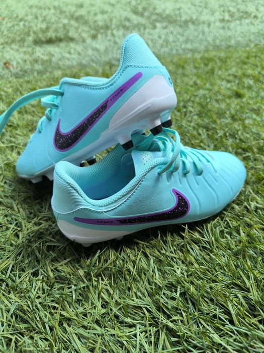 Футболни обувки Nike Tiempo Legend 10