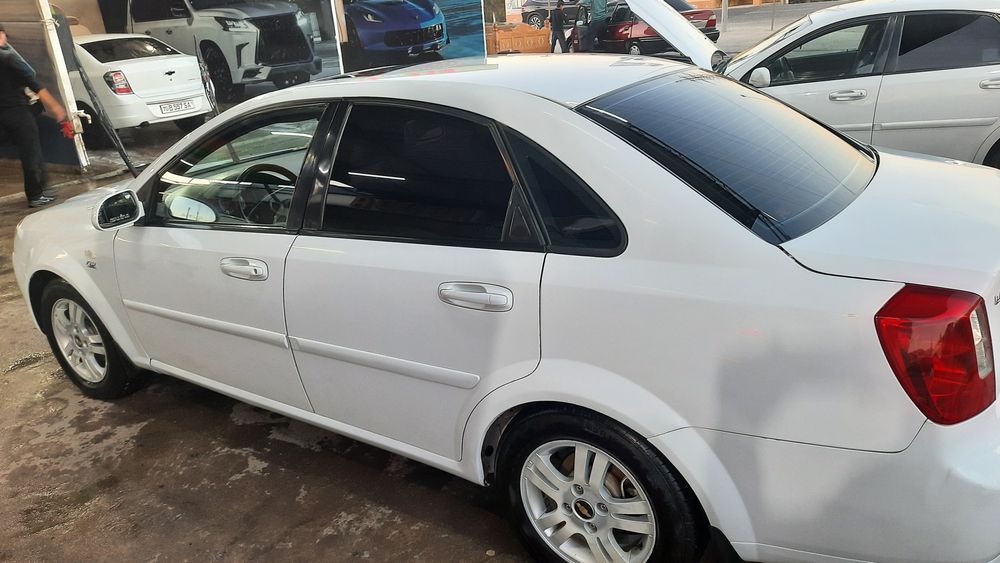 Lacetti 1.8avtomat
