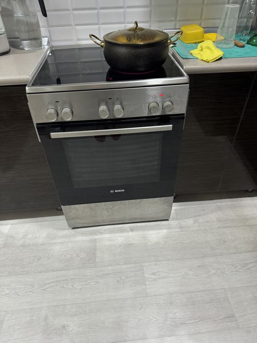 Печь Hansa в очень хроршем состоянии почти новый