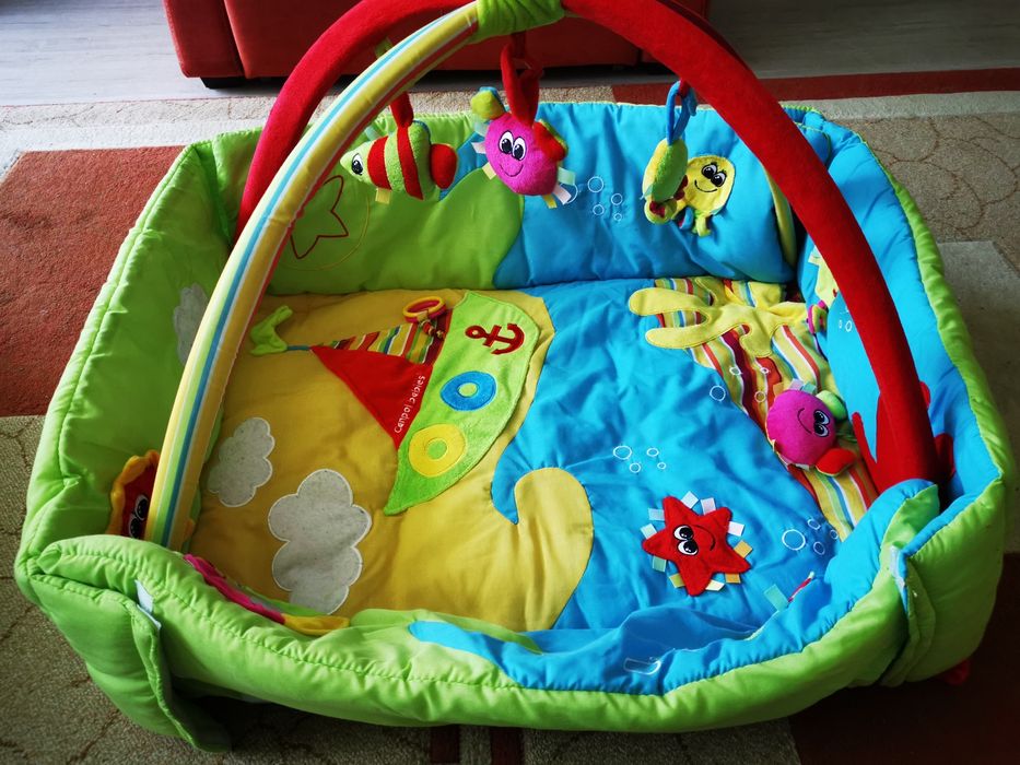 Covoras de joaca pentru bebe